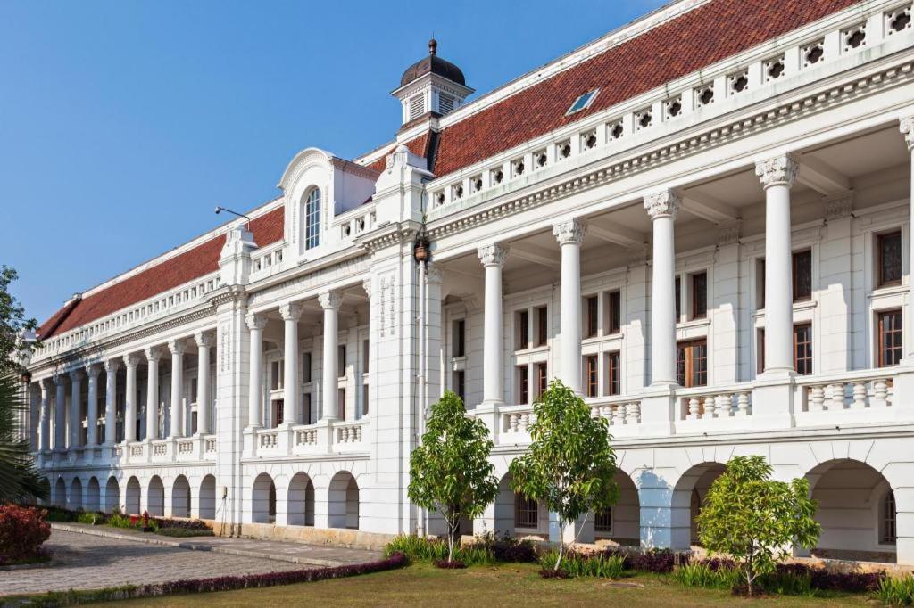 Amaris Hotel Mangga Besar Yakarta Exterior foto
