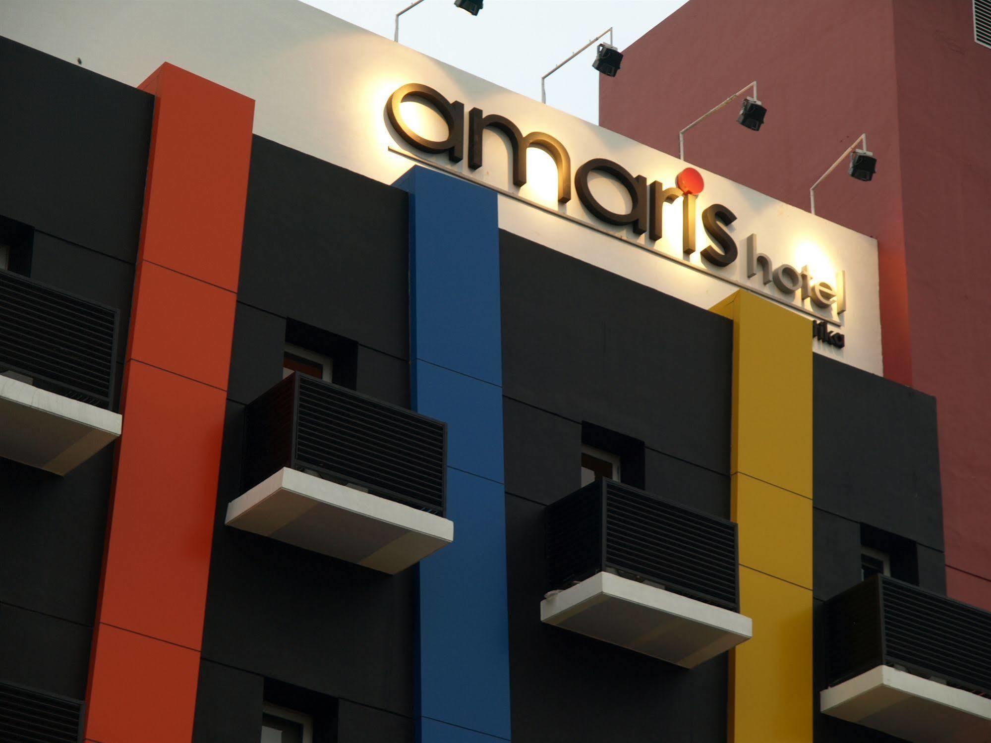 Amaris Hotel Mangga Besar Yakarta Exterior foto